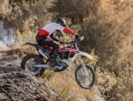 Fantic XE125 2023 accion1