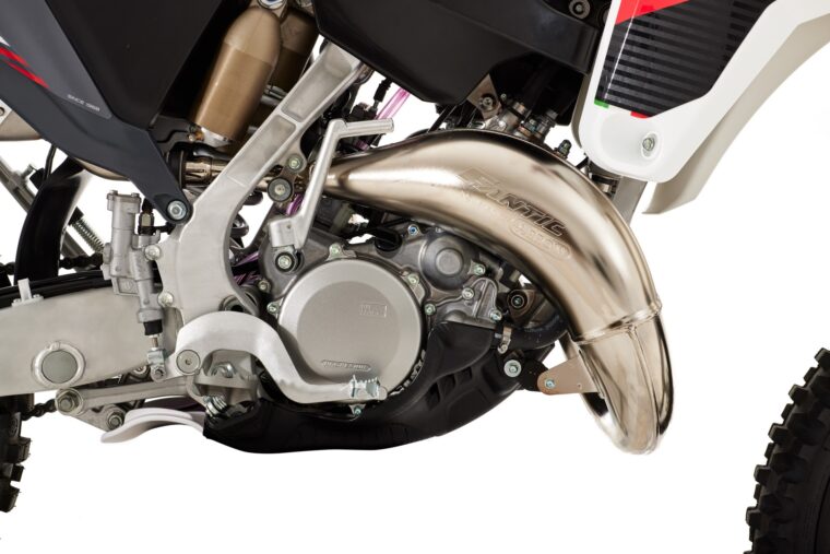 Fantic-XE125-2023-detalles5