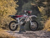 Fantic XEF450 2023 ambiente10