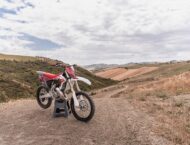 Fantic XX125 2023 ambiente1