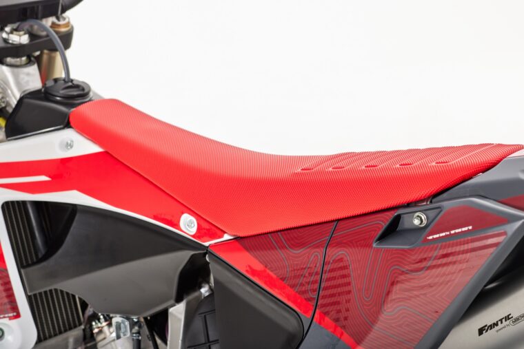 Fantic-XX125-2023-detalles8