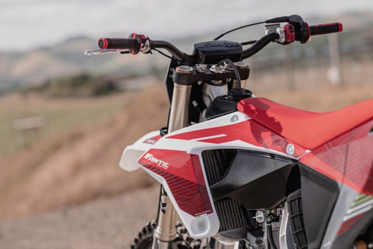 Fantic-XX250-2023-ambiente7