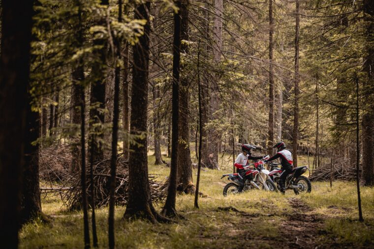 Fantic-enduro-2023-familia4