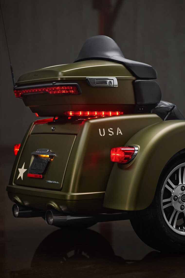 Harley-Davidson-Tri-Glide-Ultra-GI-Collection-6