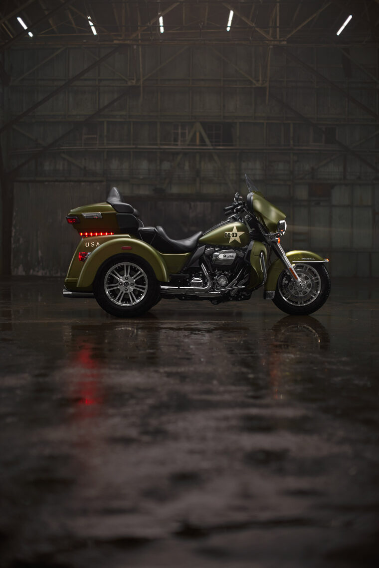 Harley-Davidson-Tri-Glide-Ultra-GI-Collection-7