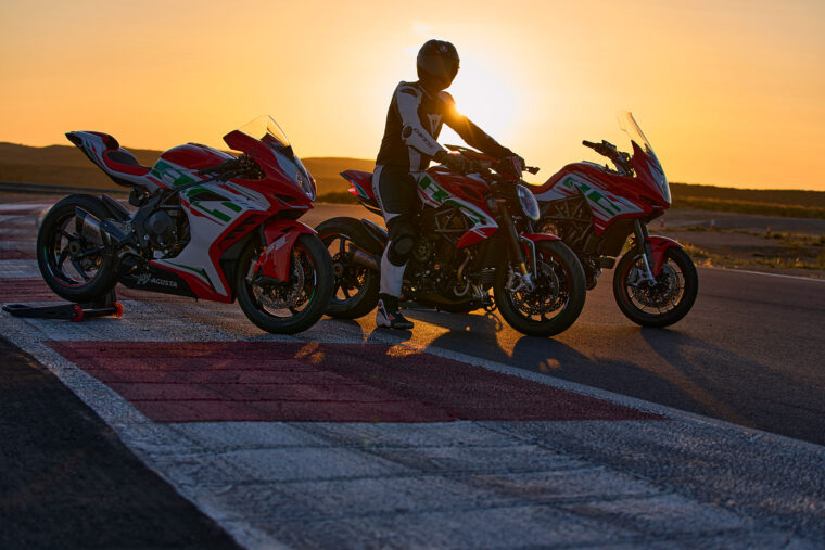 MV-Agusta-F3-Dragster-Turismo-Veloce-RC-2022-familia - 15