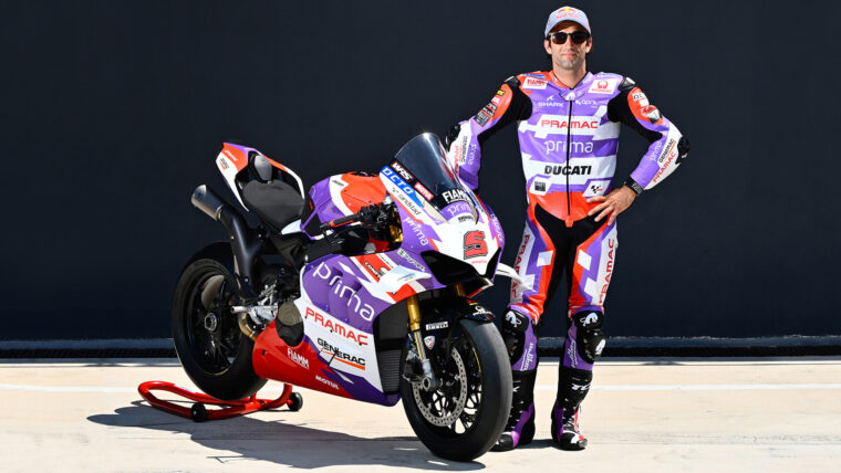 ducati-panigale-v4s-race-of-champions-2022 (4)