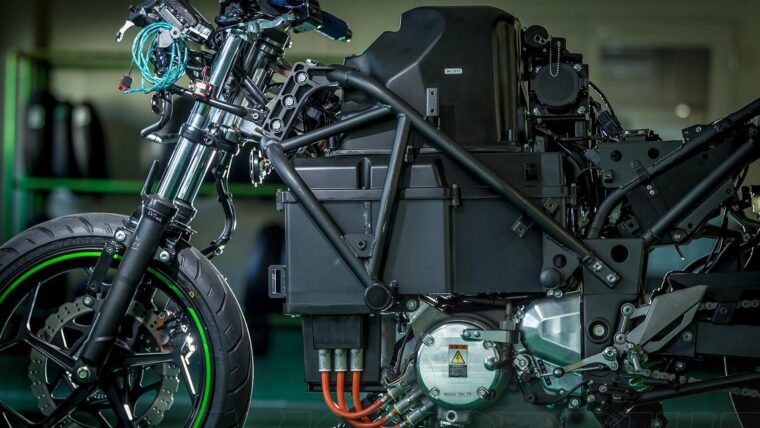 Kawasaki-electrica-44