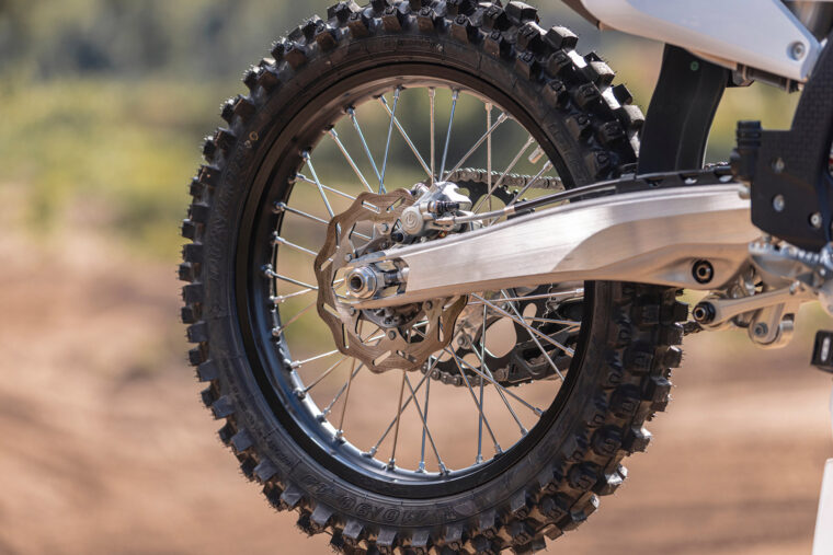 Husqvarna-TC-250-Heritage-2023- - 11