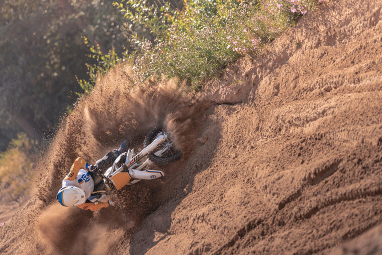 Husqvarna-TC-250-Heritage-2023- - 18