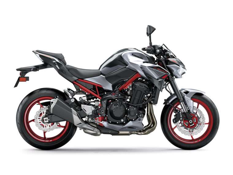 Kawasaki-Z900-2023 - 23