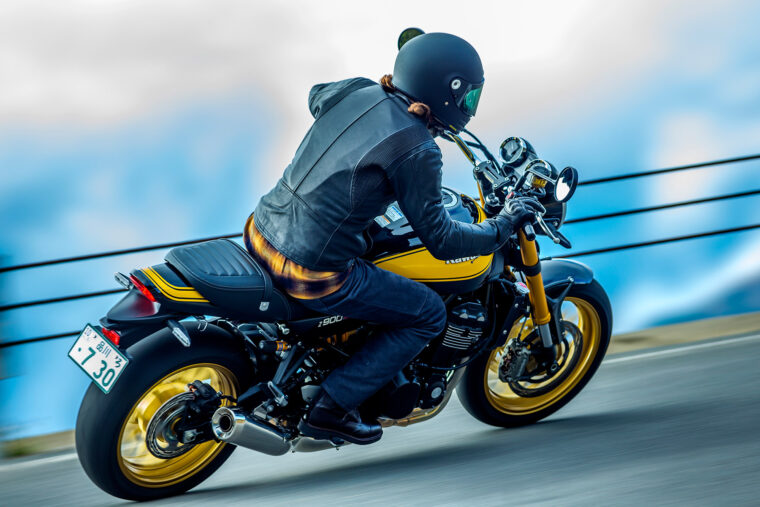 Kawasaki-Z900RS-SE-2023 - 12