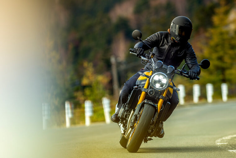 Kawasaki-Z900RS-SE-2023 - 6