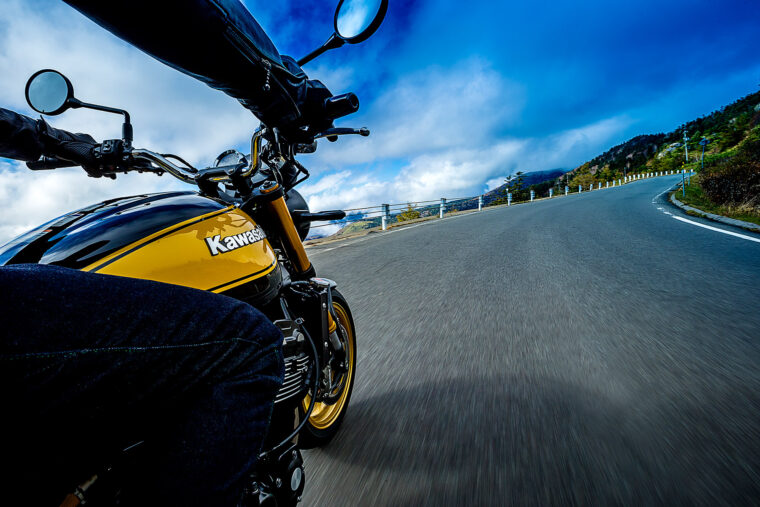 Kawasaki-Z900RS-SE-2023 - 8