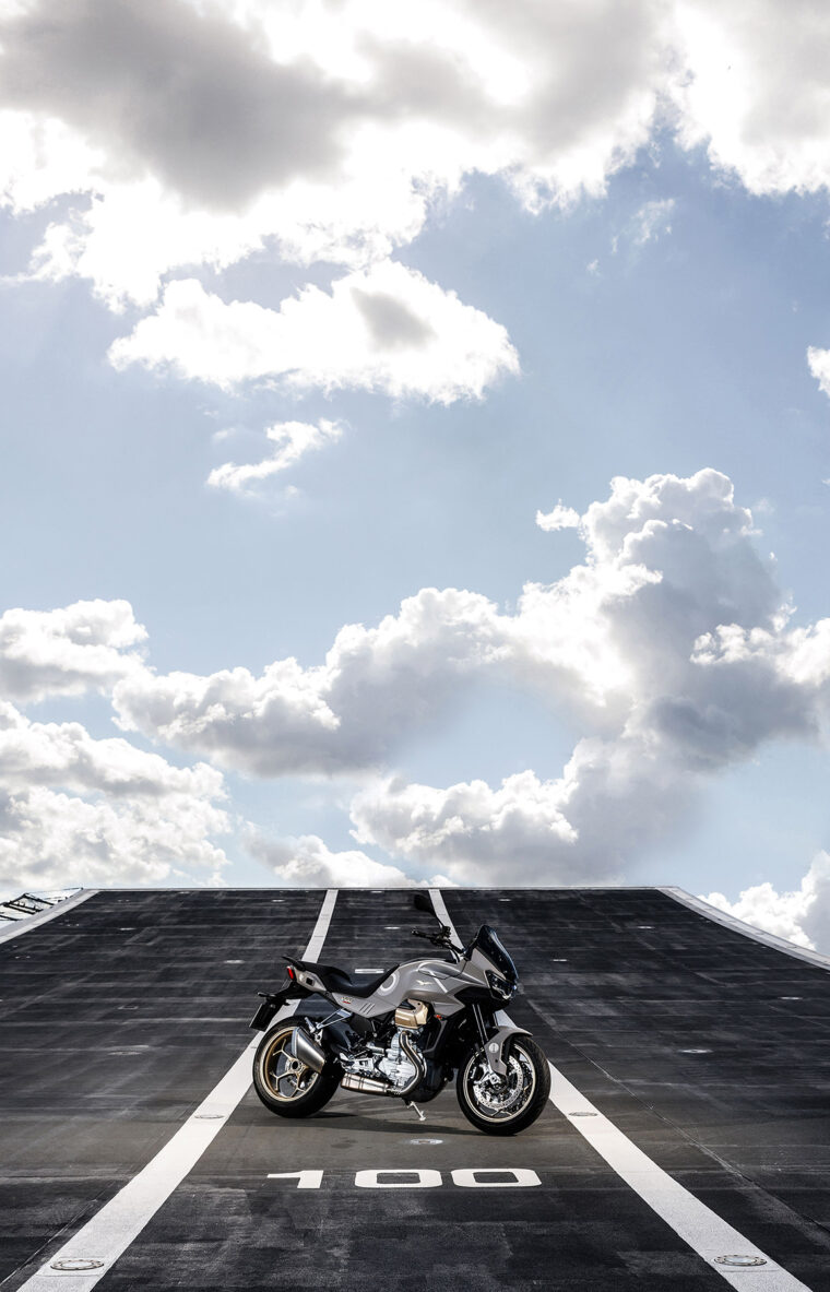 Moto-Guzzi-V100-Mandello-Aviazione-Navale-2023- - 12