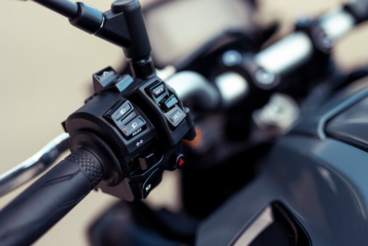 Yamaha-MT-10-2022-prueba-18