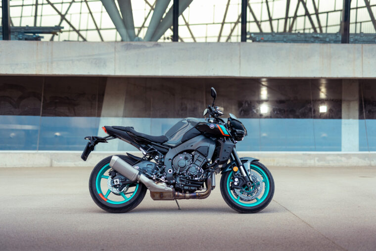 Yamaha-MT-10-2022-prueba-7