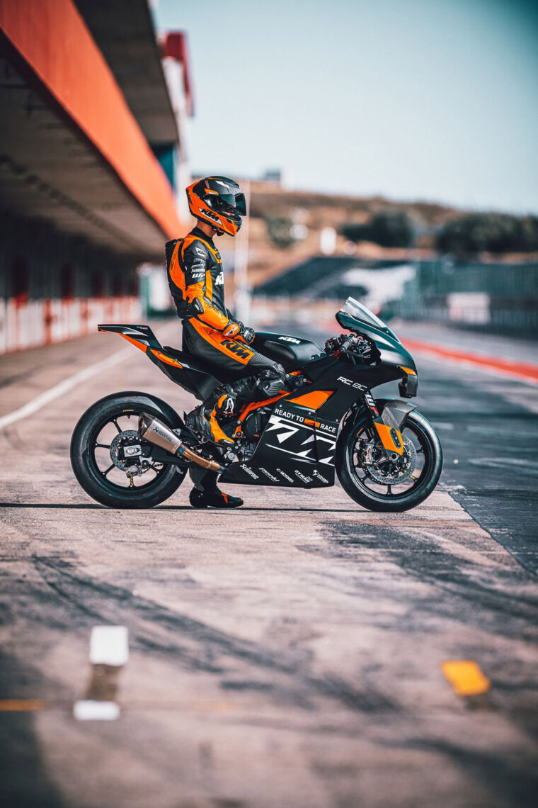 KTM-RC-8C-2023- - 13