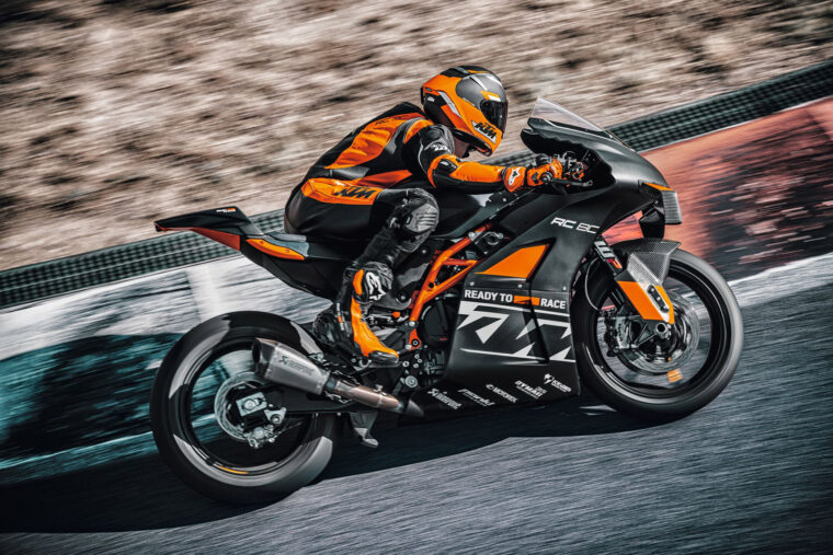 KTM-RC-8C-2023- - 2