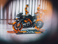 KTM RC 8C 2023 26 KTM RC 8C 2023 21