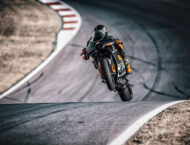 KTM RC 8C 2023 22 KTM RC 8C 2023 26