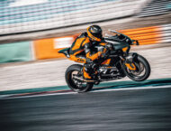 KTM RC 8C 2023 21 KTM RC 8C 2023 27