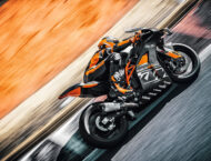 KTM RC 8C 2023 40 KTM RC 8C 2023 3