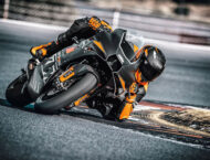 KTM RC 8C 2023 17 KTM RC 8C 2023 32