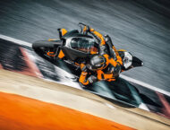 KTM RC 8C 2023 15 KTM RC 8C 2023 34