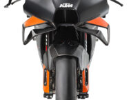 KTM RC 8C 2023 52 KTM RC 8C 2023 54