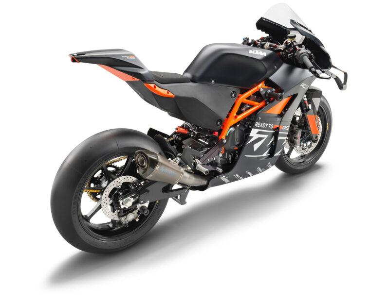 KTM-RC-8C-2023- - 58