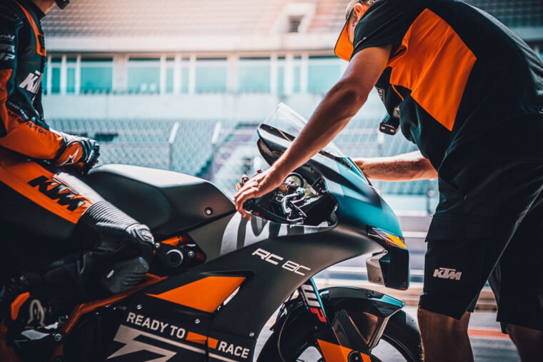 KTM-RC-8C-2023- - 8