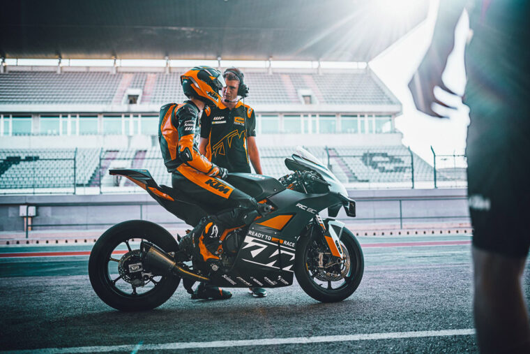 KTM-RC-8C-2023- - 9