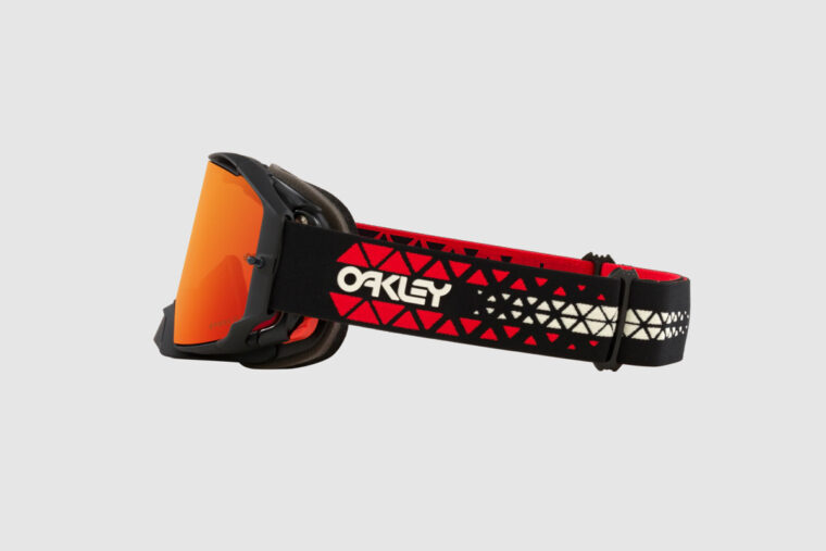 Oakley-Airbrake-MX-Goggles (16)