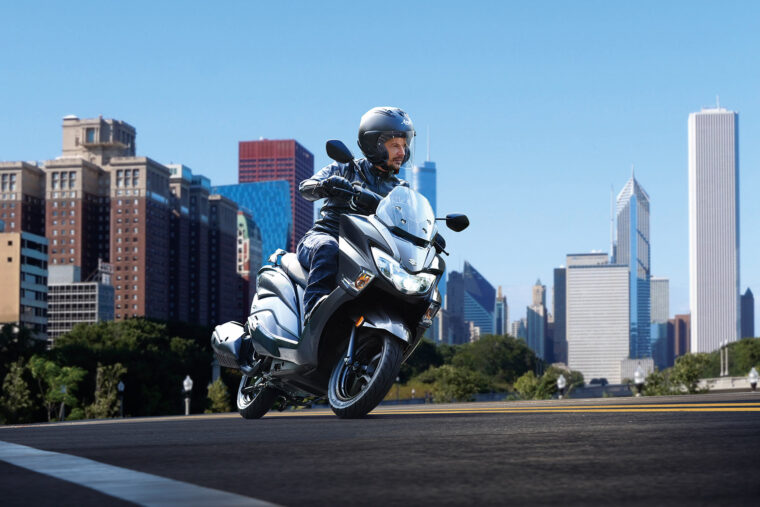 Suzuki-Burgman-125EX-2023- - 48