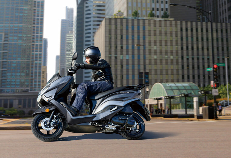 Suzuki-Burgman-125EX-2023-precio-2