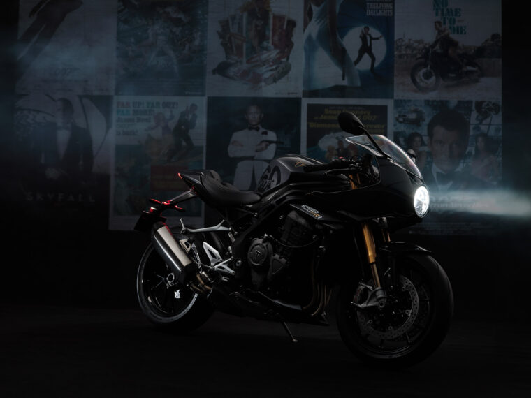 Triumph Speed Triple 1200 RR Bond Edition 2023 21