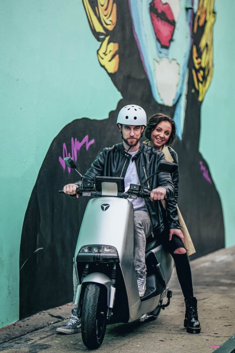 Yadea-G5s-2023-pasajero