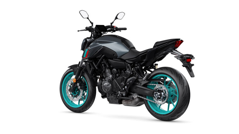 Yamaha-MT-07-2023- - 32