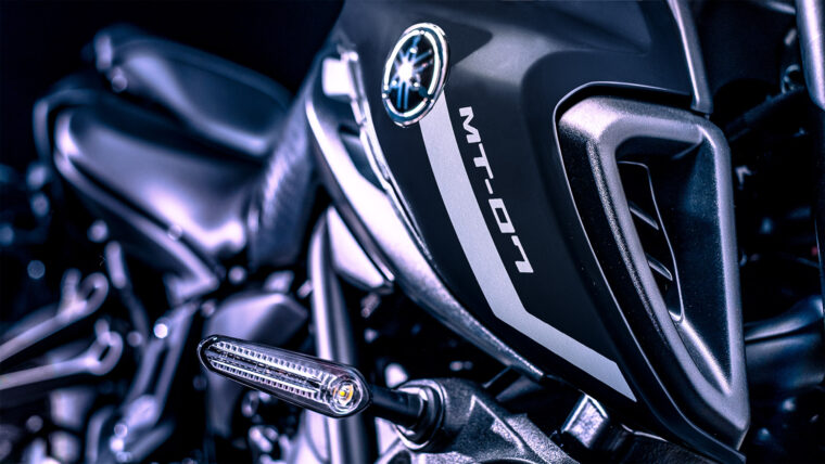 Yamaha-MT-07-Pure-2023- - 10