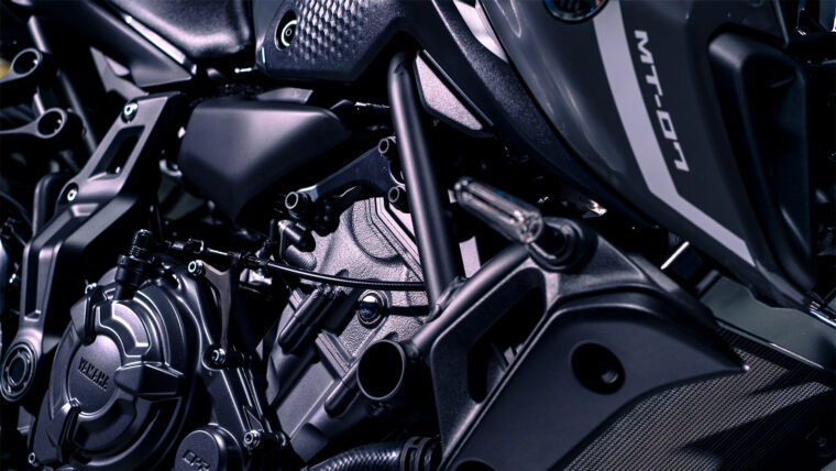 Yamaha-MT-07-Pure-2023- - 15