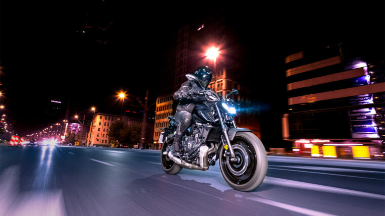 Yamaha-MT-07-Pure-2023- - 5