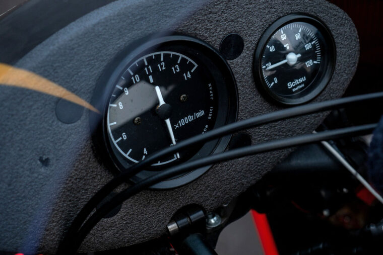 yamaha-yzr500-kenny-roberts-jr-1996-tacometro