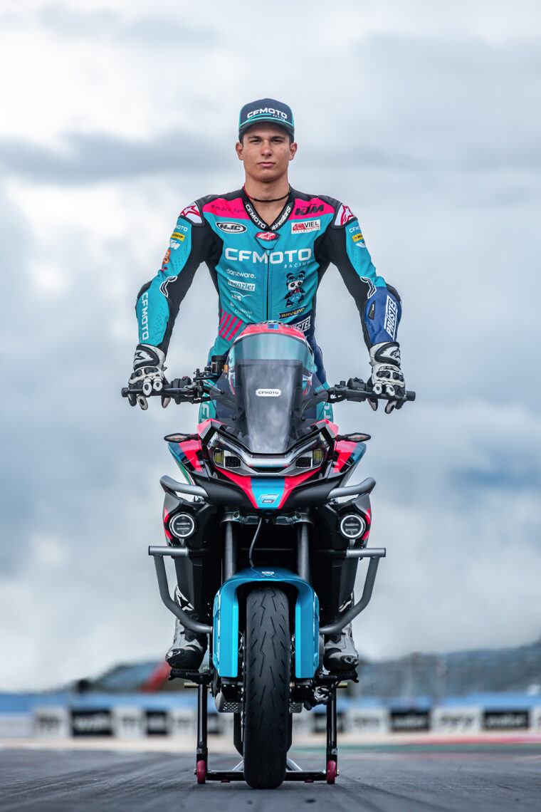 CFMoto-800MT-Sport-R-PrustelGP-Moto3-2023-5