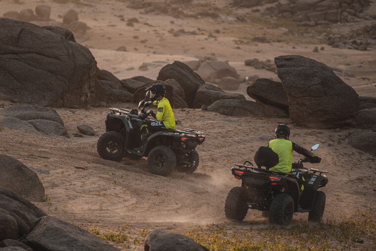 CFMoto-CForce-450-2023-accion - 15