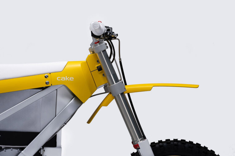 Cake-Bukk-Limited-Edition-2023- - 1