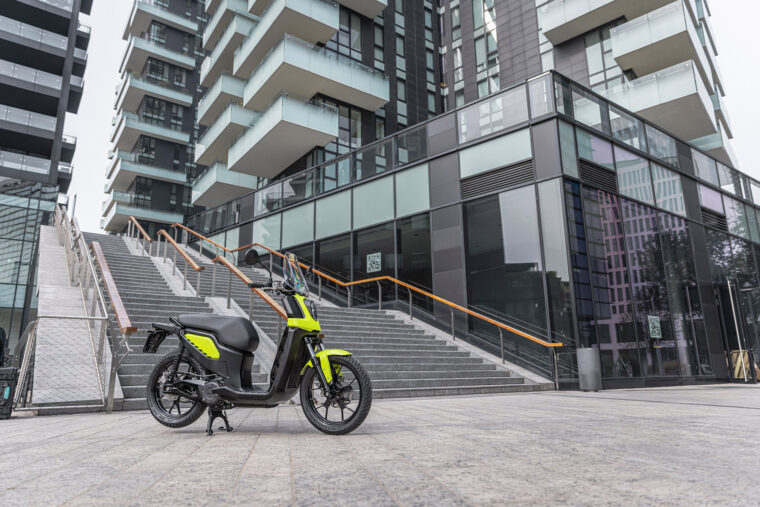 Fantic-Electric-2023-scooter- - 1