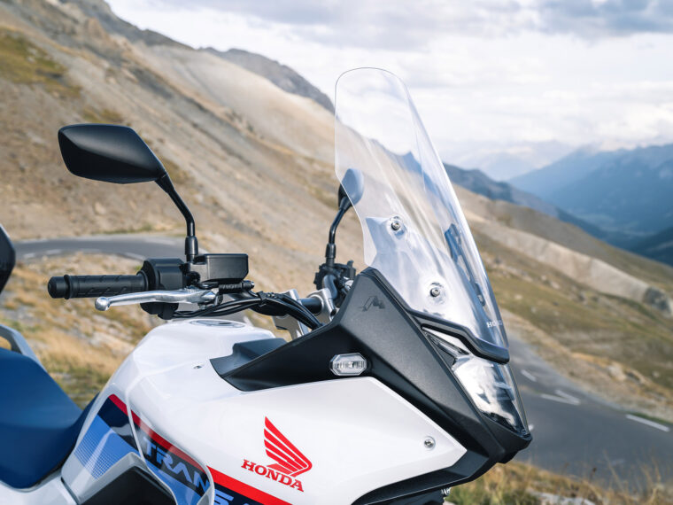 Honda-Transalp-2023- - 55
