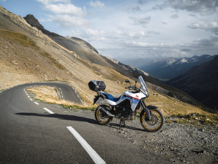 Honda-Transalp-2023- - 56
