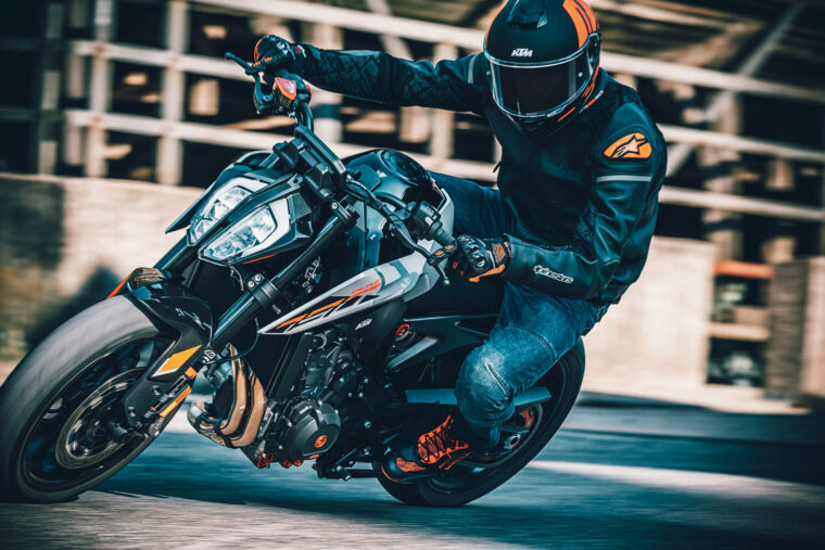 KTM-790-Duke-2023- - 53
